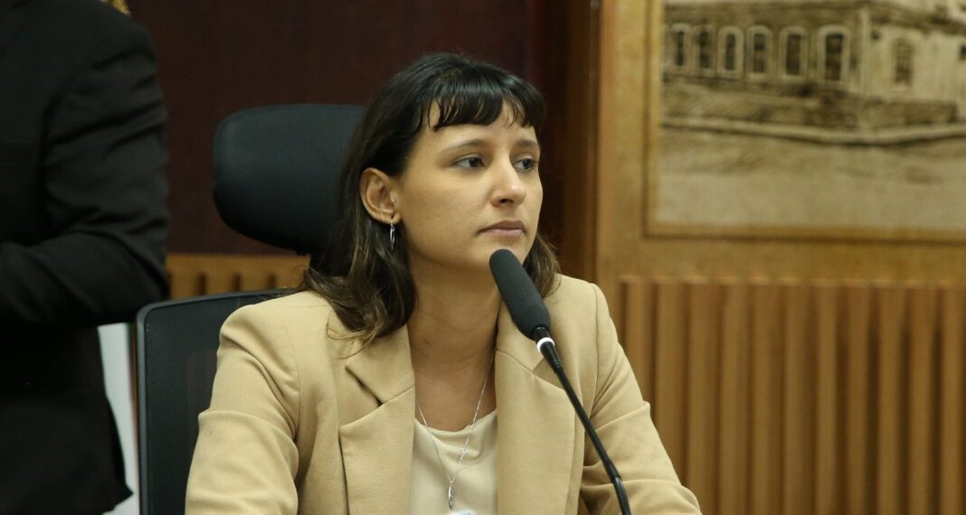 Brisa aguarda intimação para ser ouvida em processo de cassação