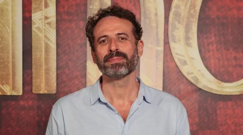 César Ferrario fala de novo papel na Globo e saudade de Titina Medeiros