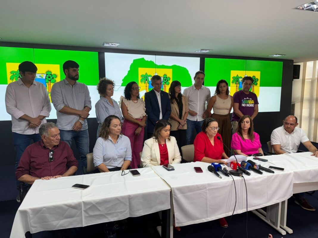 Houve um “movimento articulado para tirar o PT do Senado”, afirmou governadora