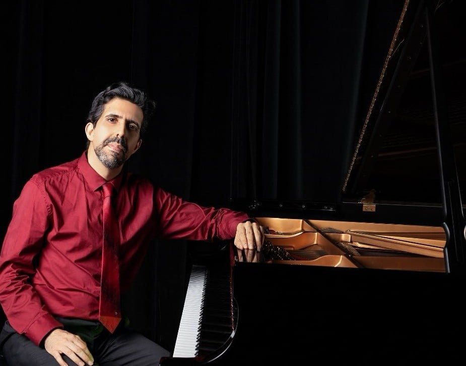 Todo sentimento: Filarmônica da UFRN faz concerto com pianista Durval Cesetti