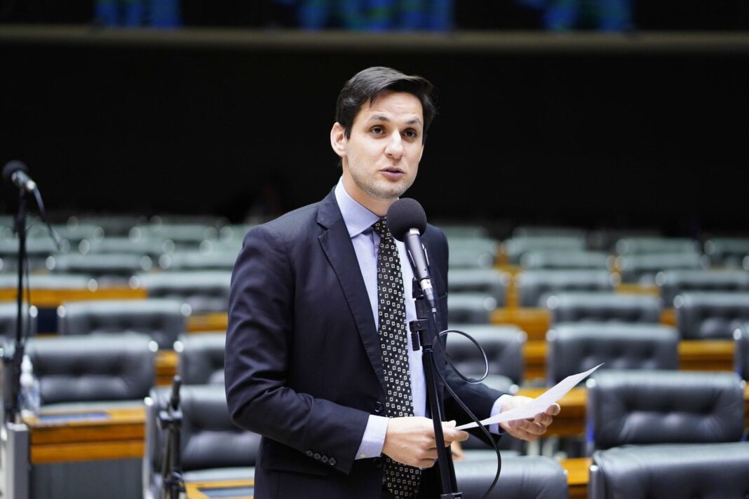 Rafael Motta vai se filiar ao PDT e poderá disputar Senado